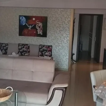 Revi's Apartment Neos Marmaras